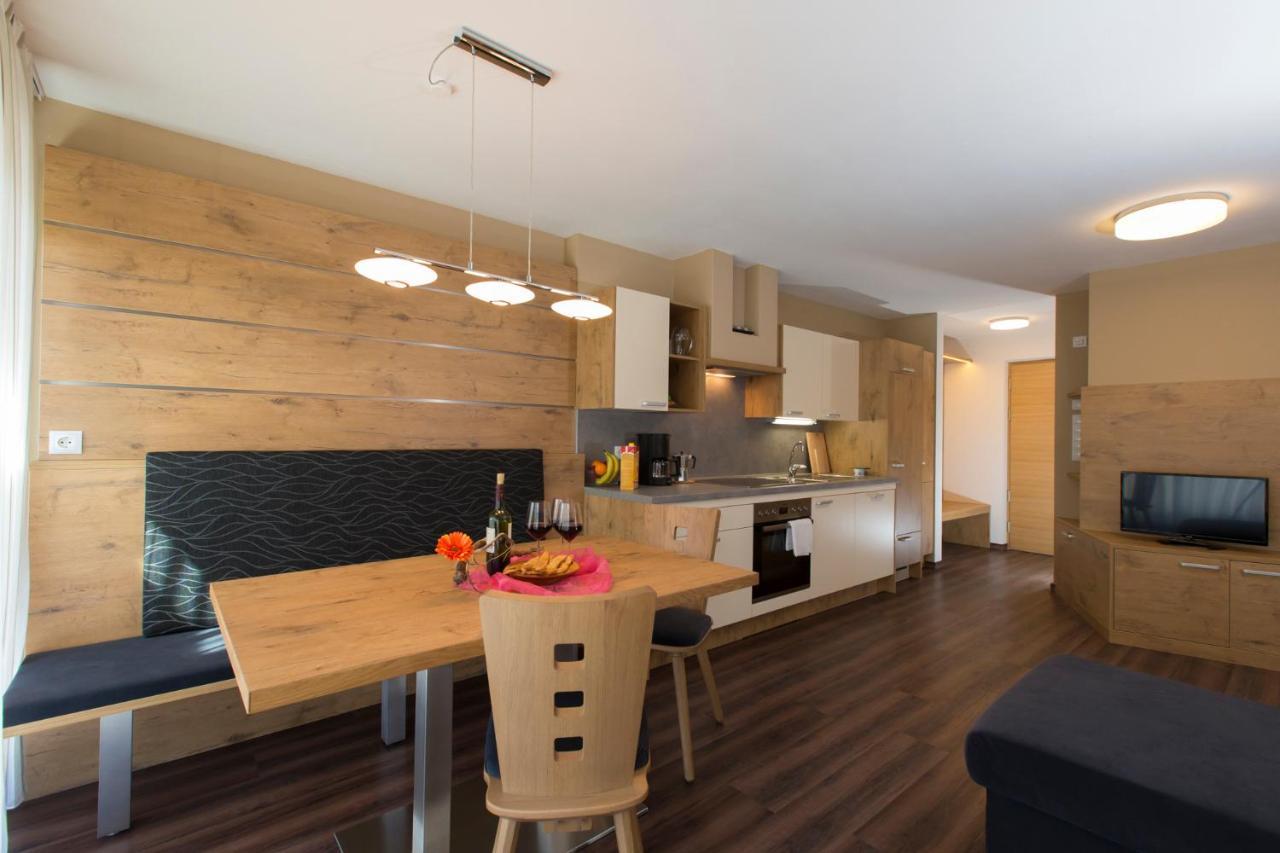 Alpenblick Nr 6 Apartment Campo Tures Bagian luar foto