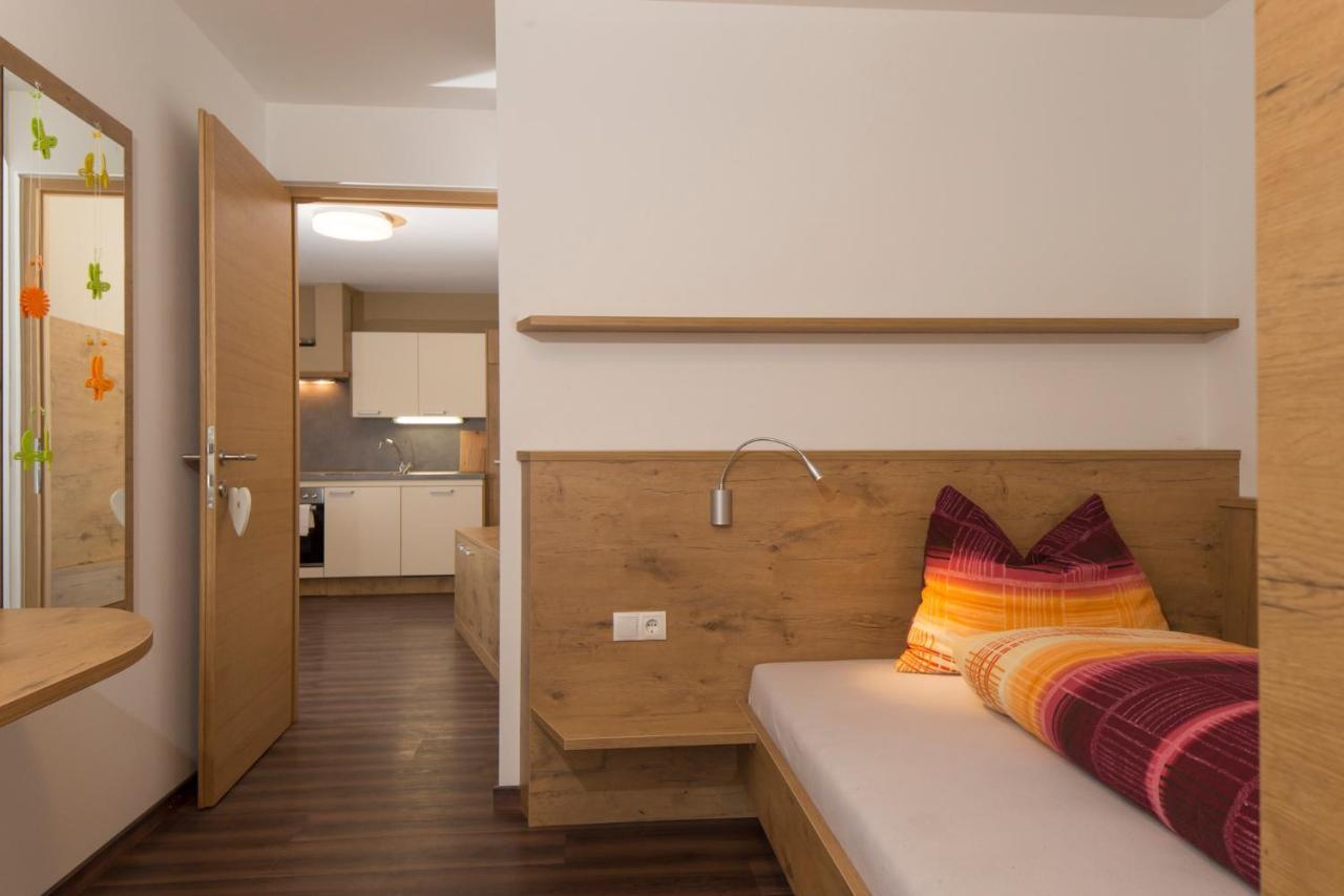 Alpenblick Nr 6 Apartment Campo Tures Bagian luar foto